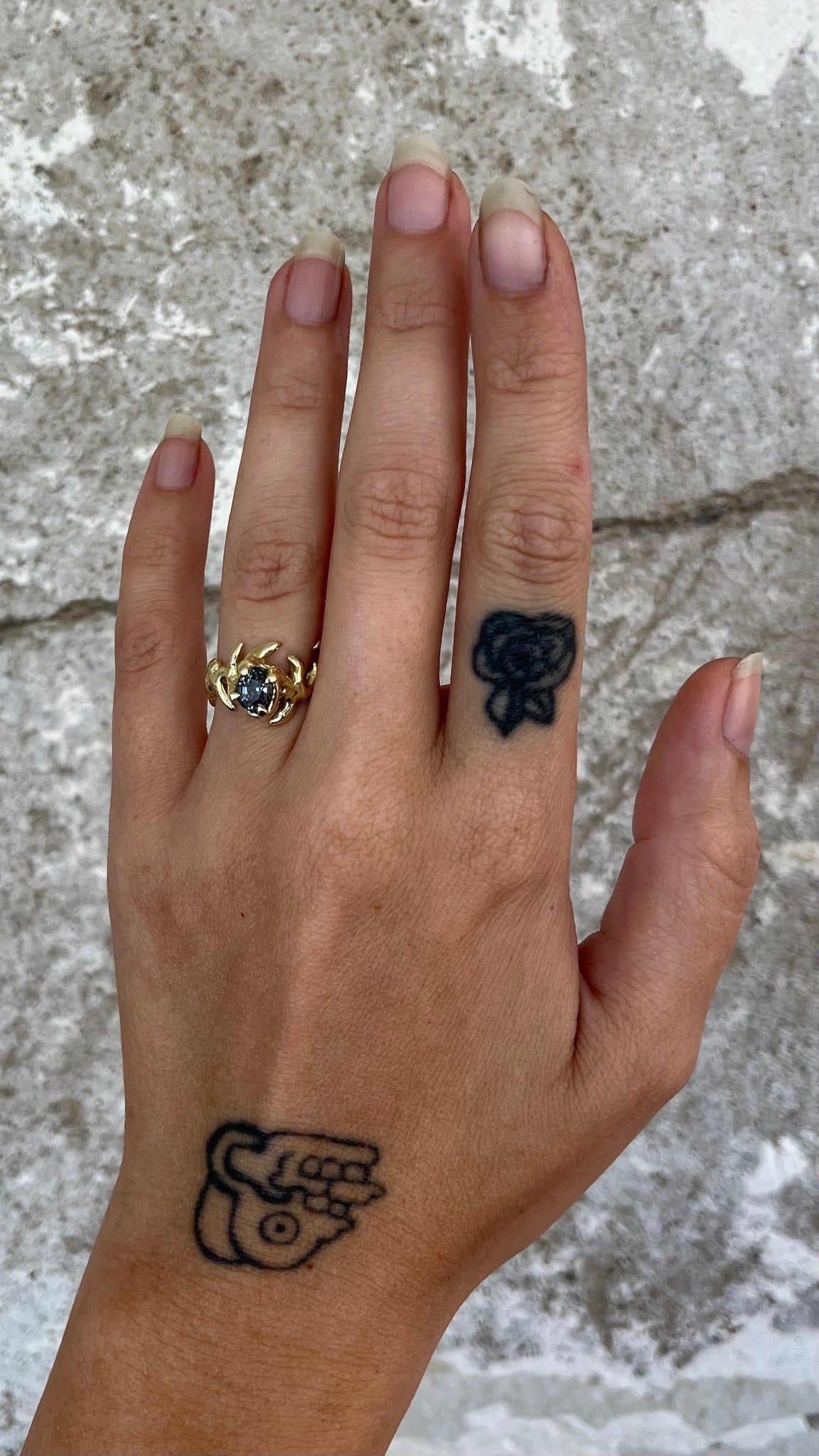 Magnum KHAOS 18K yellow gold and Gray Spinel ring I