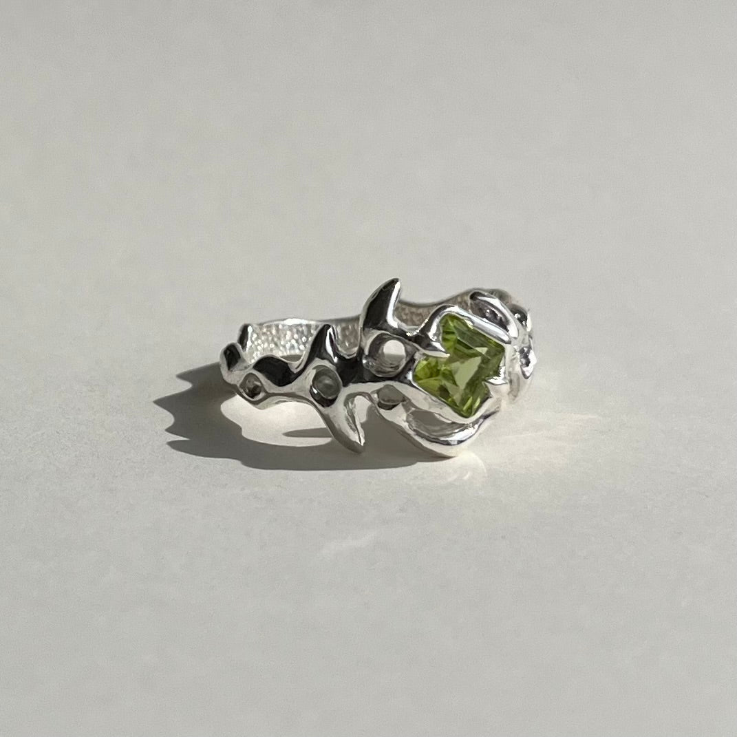 Mini KHAOS sterling silver ring with square cut peridot gemstone