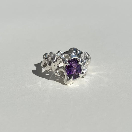 KHAOS sterling silver and oval Amethyst ring VI