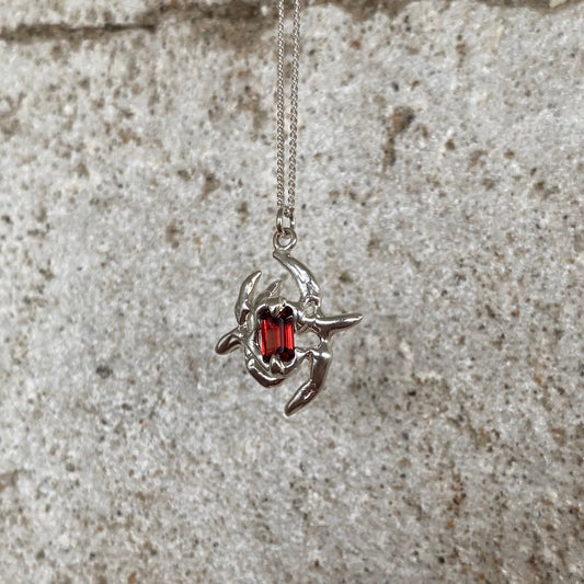 Mini KHAOS sterling silver and Garnet necklace II
