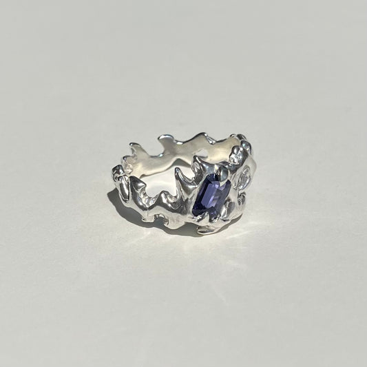 Mini KHAOS sterling silver and Iolite ring III